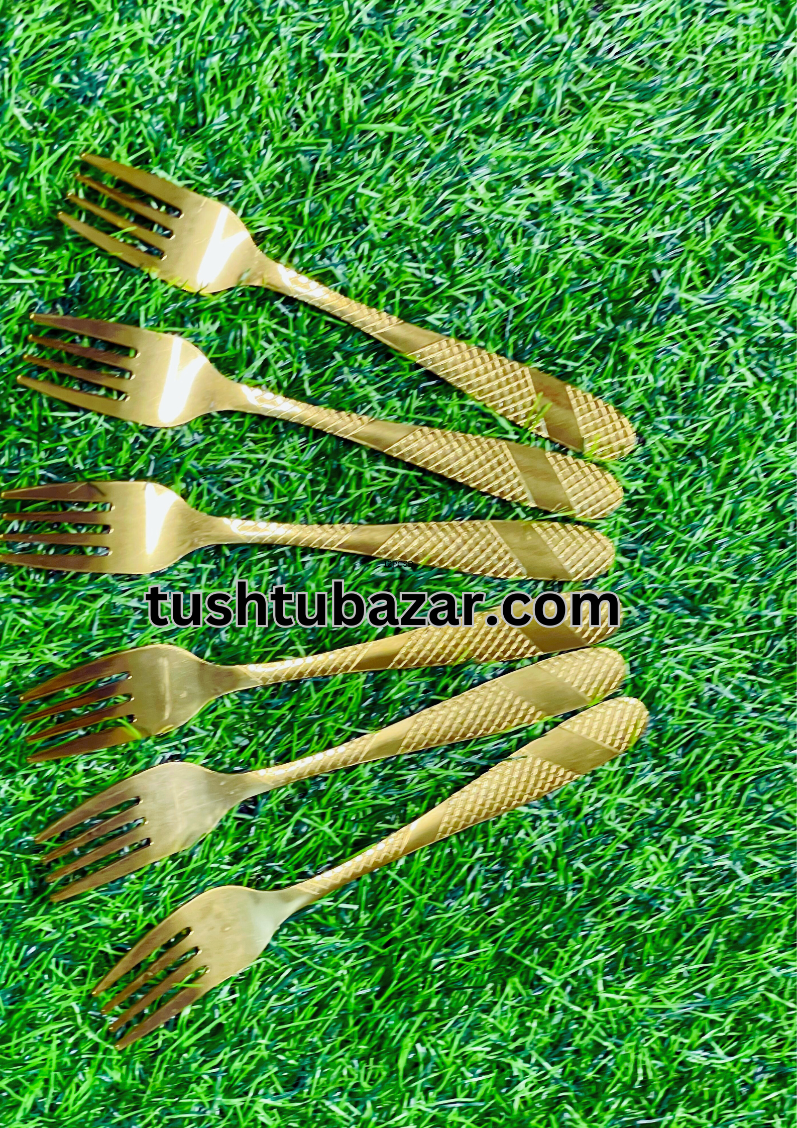 Tushtu-Bazar-15-1-1.png Stainless Steel Full Golden Color Fork Spoon Set (6 Pcs, L-6″ W-1.00″) Inch - Image 1
